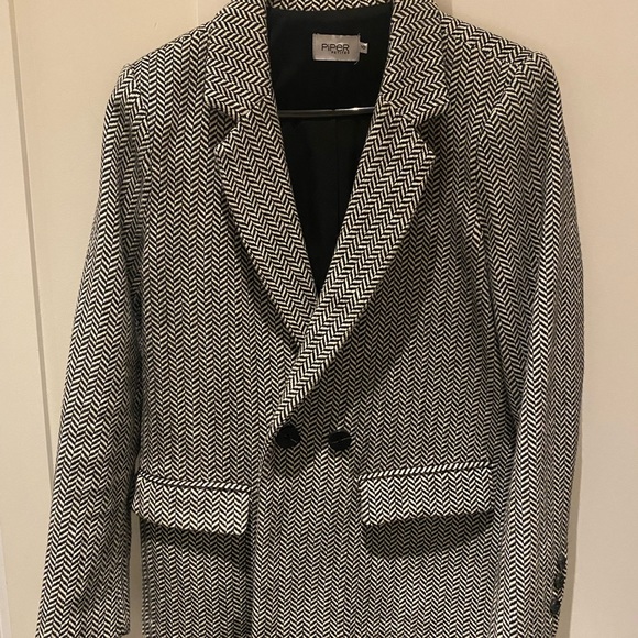 NWOT Piper petites fishbone blazer black & white size 10 - Picture 3 of 4